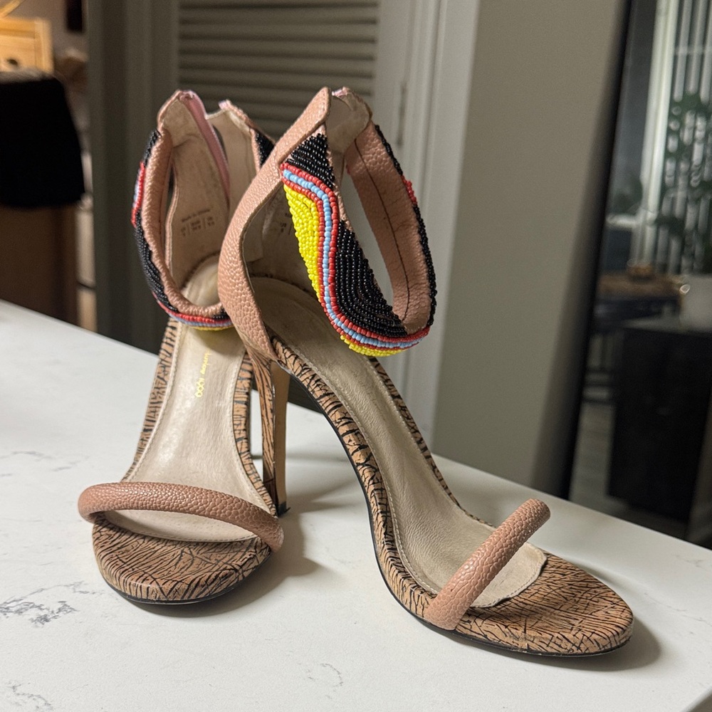 HOUSE OF HARLOW - HEELS